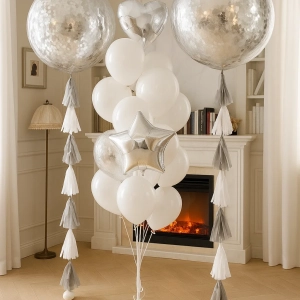 Украшение из шаров «Настроение серебро