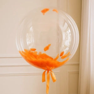 Баблс с оранжевыми перьями