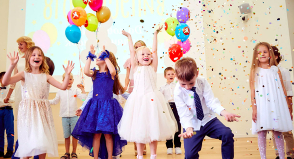 Как превратить выпускной в детском саду в настоящий праздник с помощью шаров