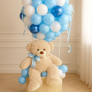 Мишка с корзинкой на воздушном шаре