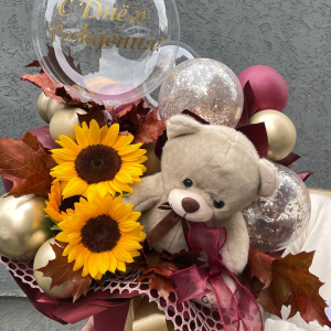 Композиция из цветов и шаров «Мишка» фото 3