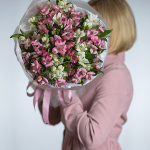 Монобукет из альстромерии 1 фото