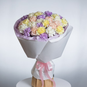 Яркий букет из диантусов 2 фото 4800 р