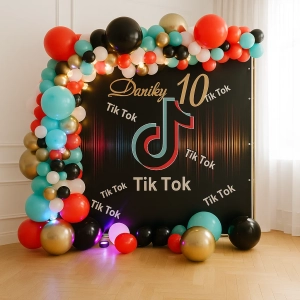 Фотозона "TikTok вечеринка"