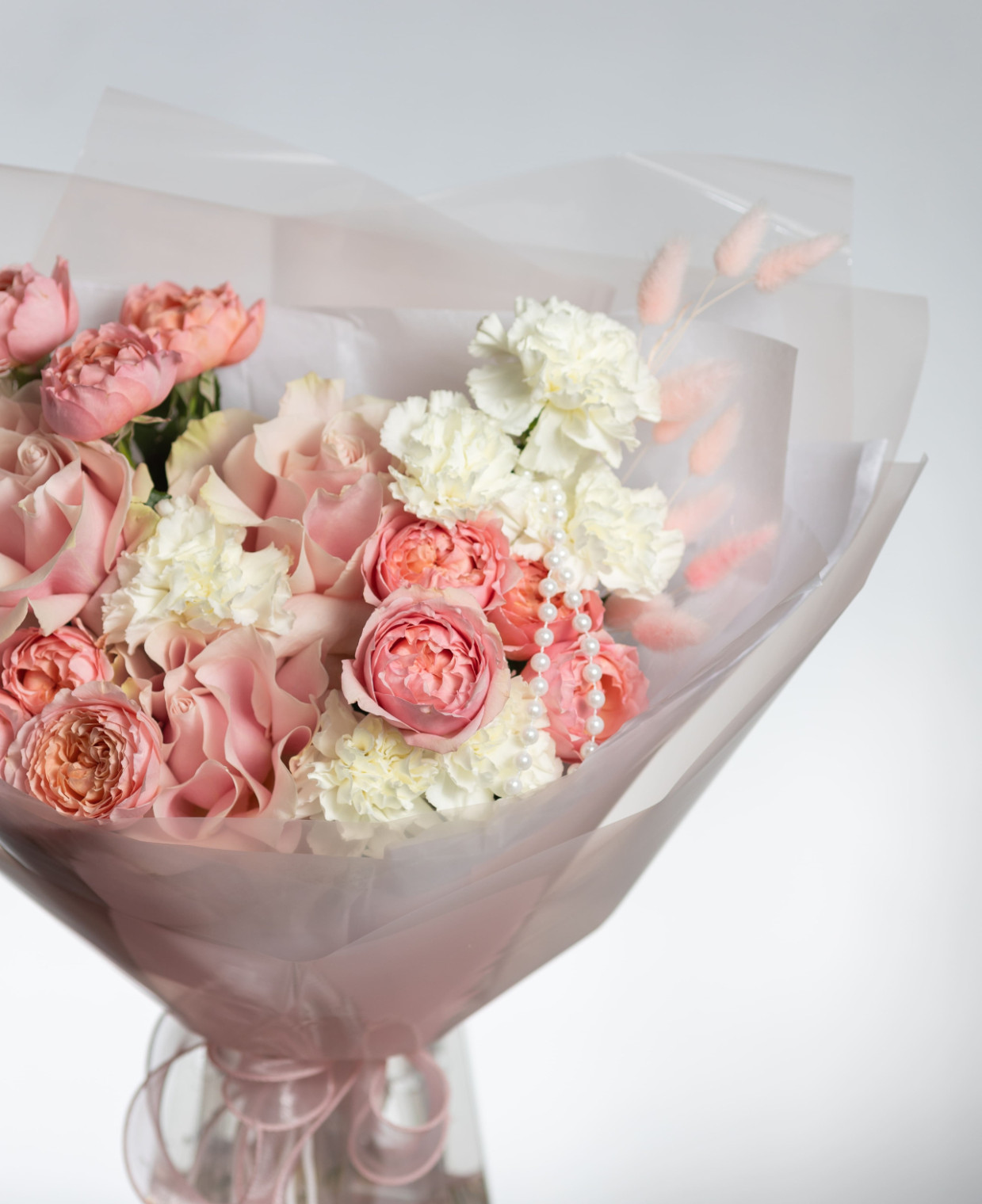 Сборный букет с французской розой и жемчугом 2 фото 4500 р (2) Сборный букет с французской розой и жемчугом фото 3