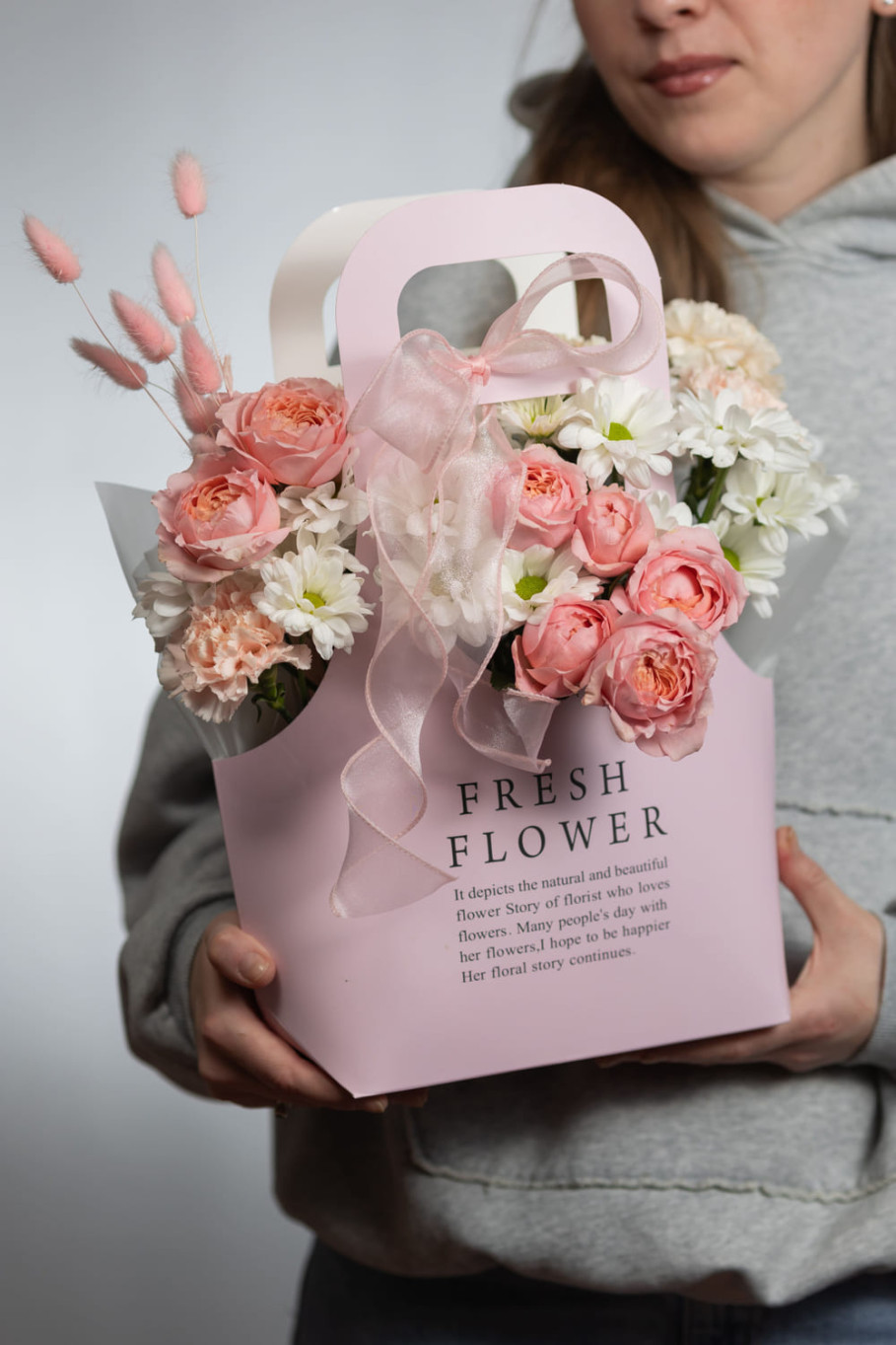 Сумочка с розой Джульетта и хризантемой фото 3 Сумочка с розой Джульетта и хризантемой фото 3