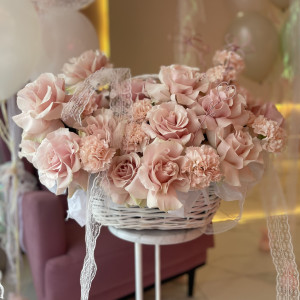 Корзина французских роз