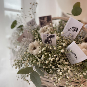 Корзина с гипзофилой и хлопком фото 4