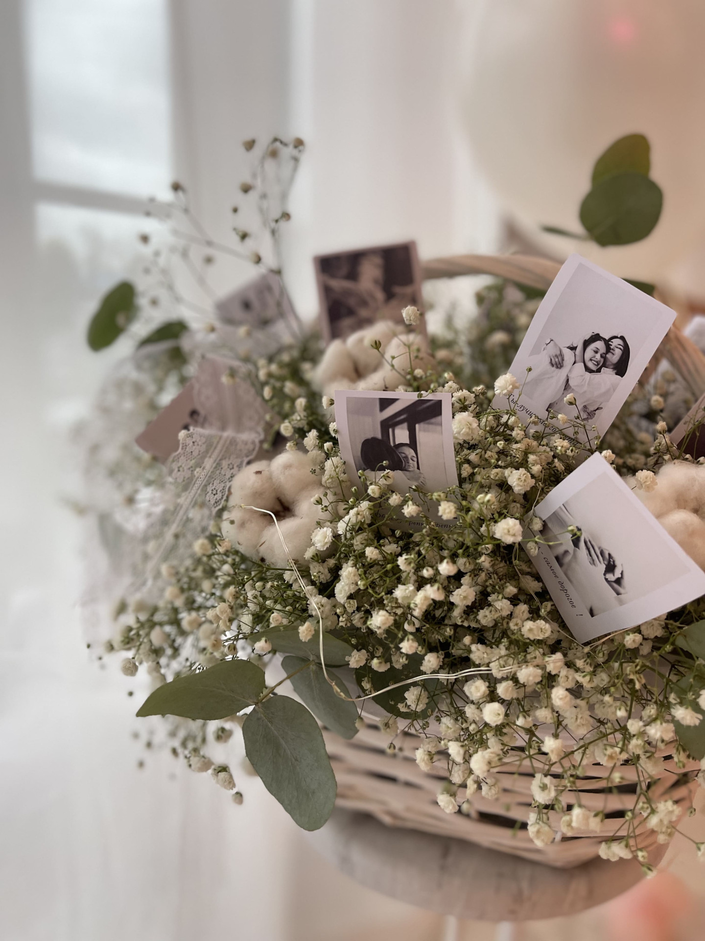 Корзина с гипзофилой и хлопком фото 4 Корзина с гипзофилой и хлопком фото 4