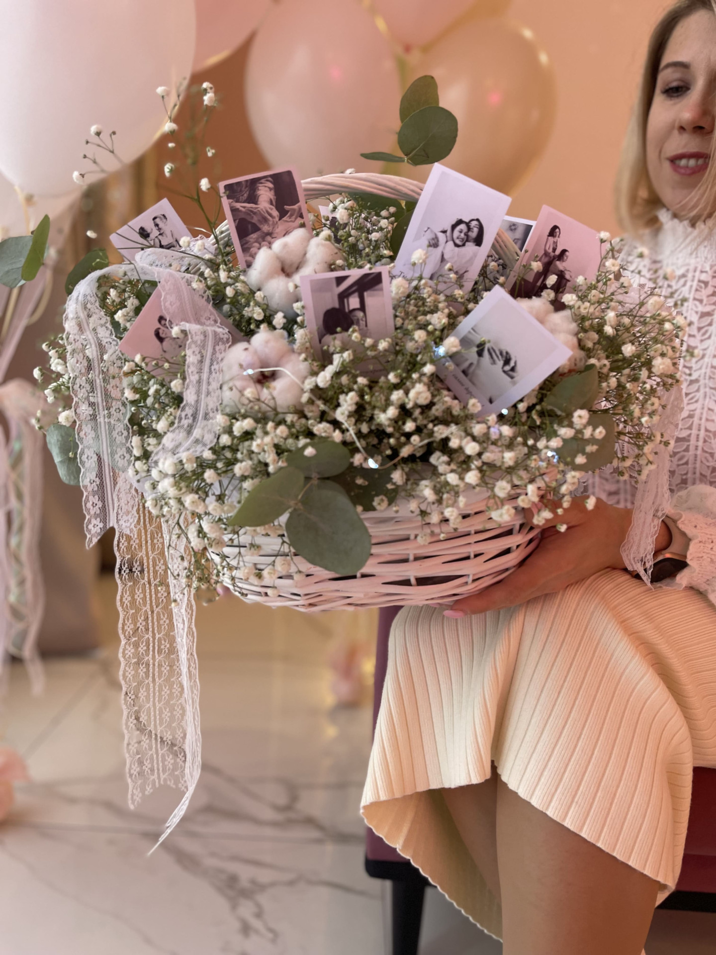 Корзина с гипзофилой и хлопком фото 5 Корзина с гипзофилой и хлопком фото 5