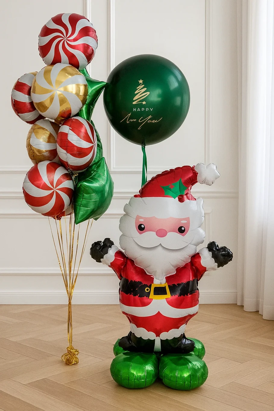 Набор шаров С Сантой Набор шаров С Сантой