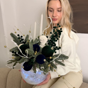 Новогодняя композиция со свечами фото 3