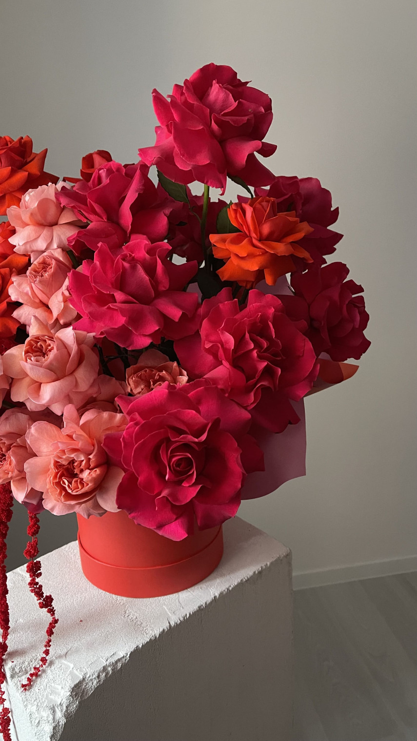 Шляпная коробка с французскими розами фото 2 Шляпная коробка с французскими розами фото 2