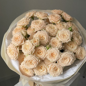 Букет Персиковый из 9 кустовых роз фото 4